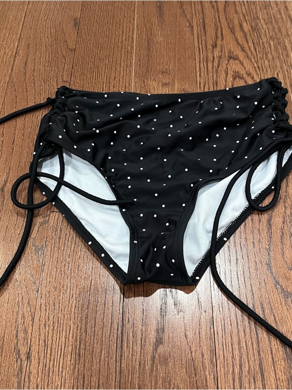 ⭐Black Polka Dot High-Waist Bikini Bottoms small